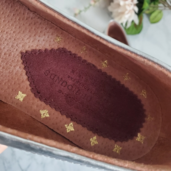 House of Hounds Silver Archer Fringe Boho Loafers Womens 9.5/40 - Picture 11 of 12